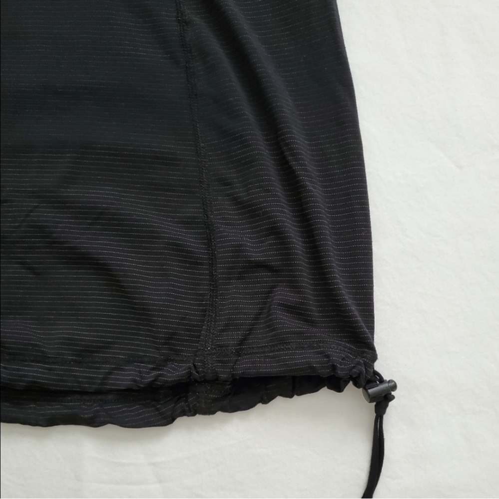 Lululemon Black Tank - Picture 8 of 8